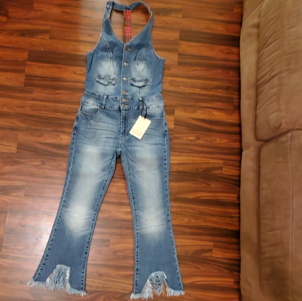 🆕️LITZ Denim Jumper